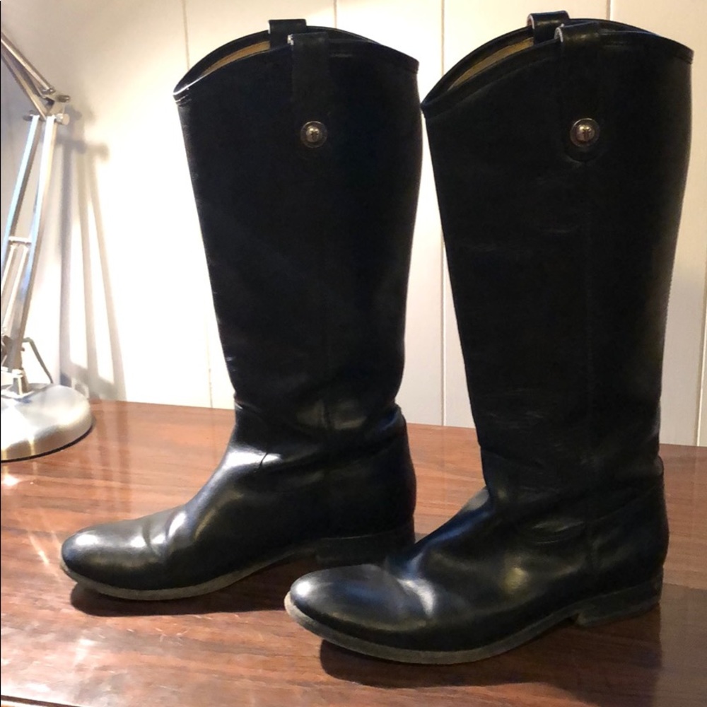 Frye Melissa boot size 9